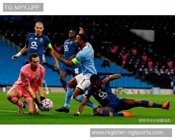 南京足球队中路突破战术分析及其在欧冠赛场的成败得失