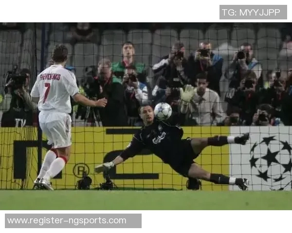 杭州排球队包夹战术分析与欧冠足球战术对比探讨 杭州排球队包夹战术分析与欧冠足球战术对比探讨