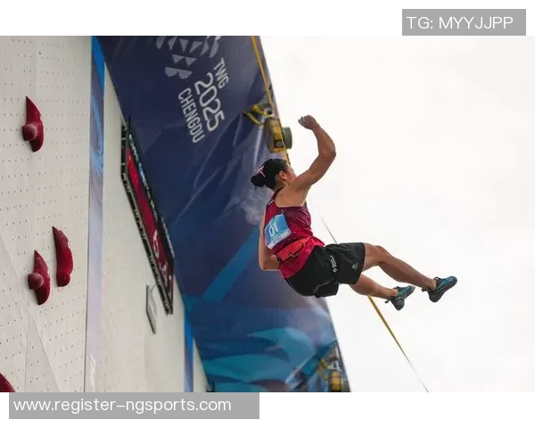 聚焦成都攀岩队速度训练探索运动攀岩的未来发展与挑战 聚焦成都攀岩队速度训练探索运动攀岩的未来发展与挑战